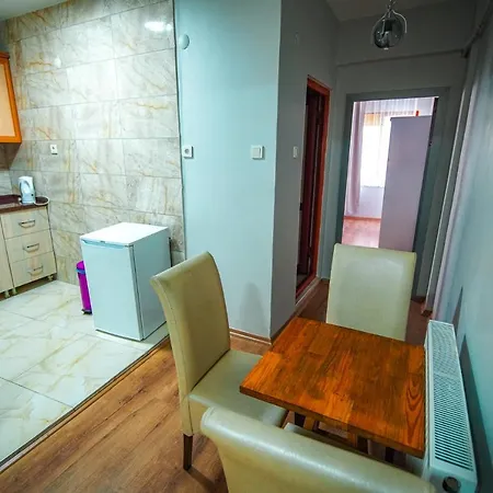 Apartment Yaghane *