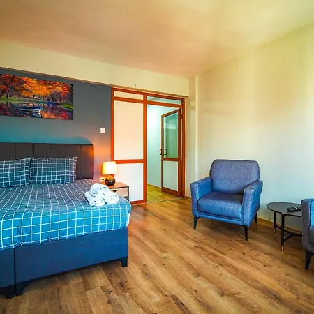 Yaghane Apartment *