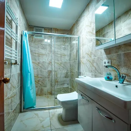 Apartment Yaghane *